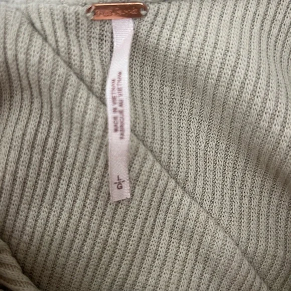 Free People Marley cross front long sleeve ribbed sweater top tan beige L large - Picture 8 of 9